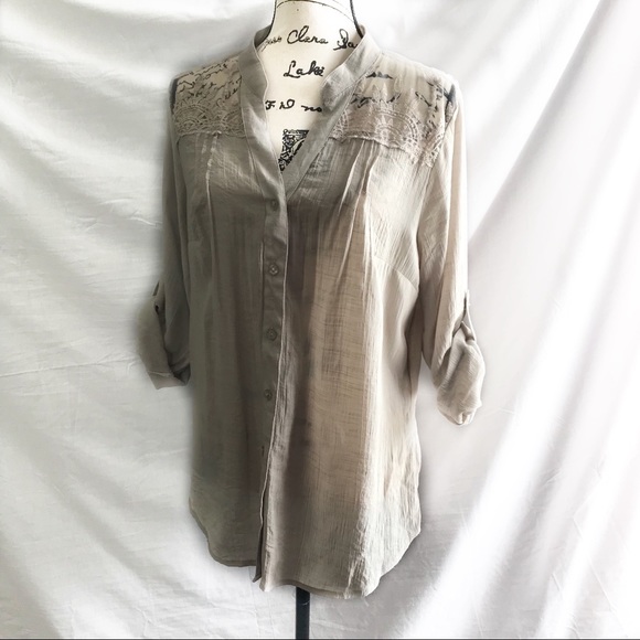 Cato Blouse - Picture 2 of 5